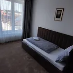 Aparthotel Dohnanyi By Chors 5*