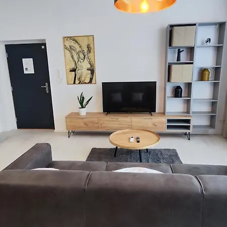 Dohnanyi By Chors 5*