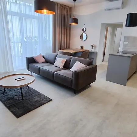 Dohnanyi By Chors Trenčín