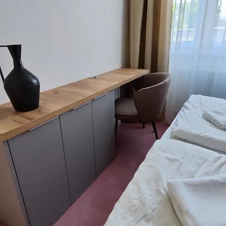 Dohnanyi By Chors 5*