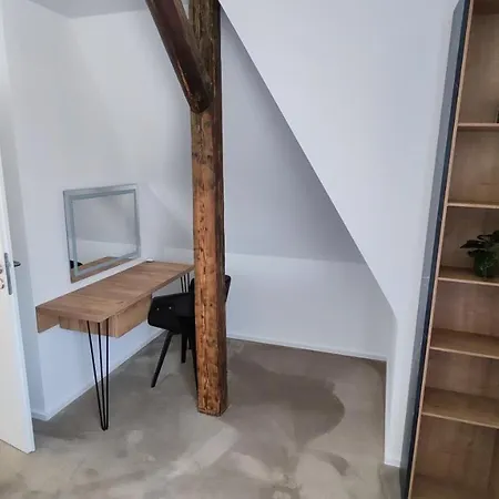 Apart Otel Dohnanyi By Chors