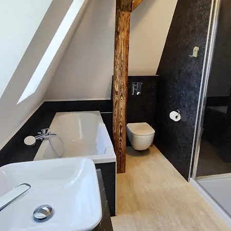 Dohnanyi By Chors Apart Otel 5*