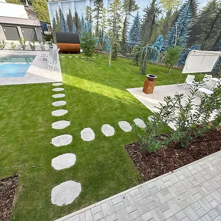 Dohnanyi By Chors Apart Otel