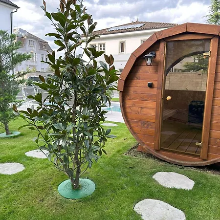 Apart Otel Dohnanyi By Chors Trenčín