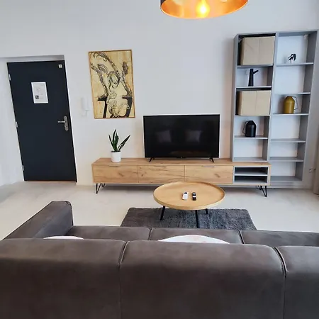 Dohnanyi By Chors Trenčín