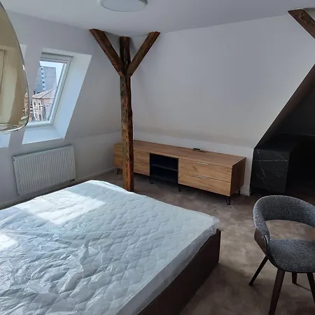 Apart Otel Dohnanyi By Chors Trenčín