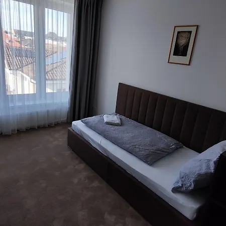 Apart Otel Dohnanyi By Chors 5*