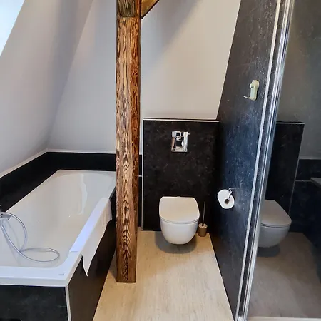 Apart Otel Dohnanyi By Chors Trenčín