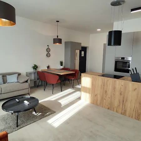 Dohnanyi By Chors 5*