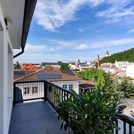 Apart Otel Dohnanyi By Chors 5*